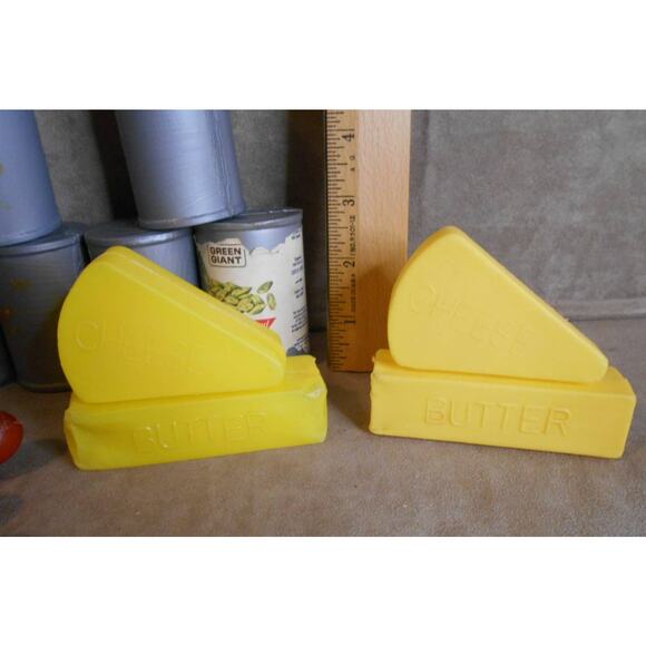 Plastic Play Food Lot: Bottles, Cans, Hot Dogs, Eggs, Cheese, Butter - Picture 2 of 9